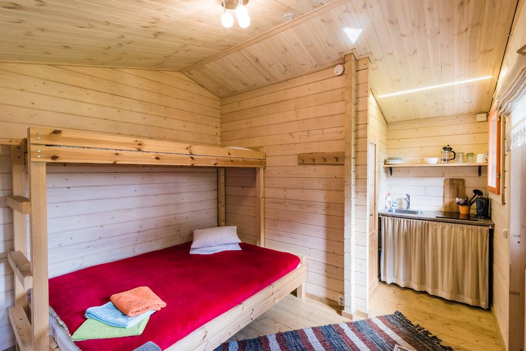 Reta Puhkemajad Villa Hapsal Exteriör bild